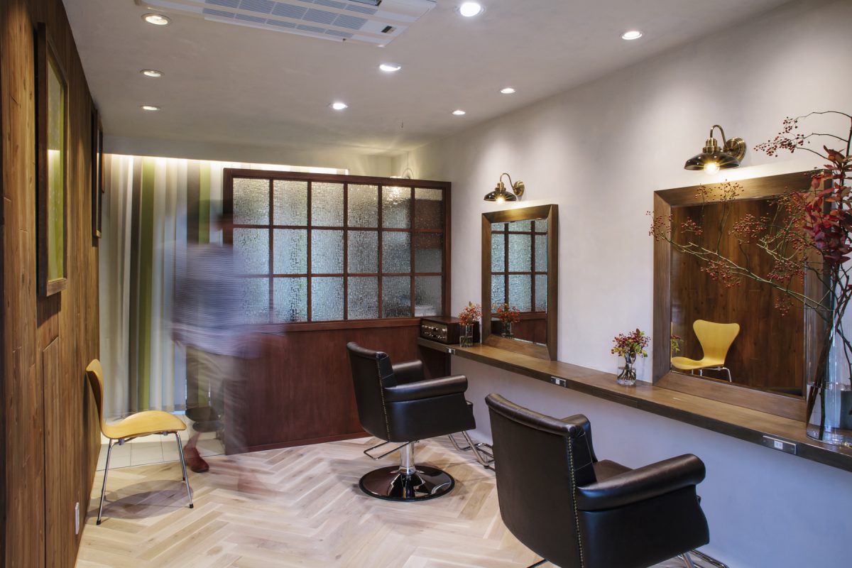 tsukigoya 北鎌倉｜beauty and hair design｜ブランドデザイン グラフィクデザイン ロゴデザイン｜美容室・ヘア