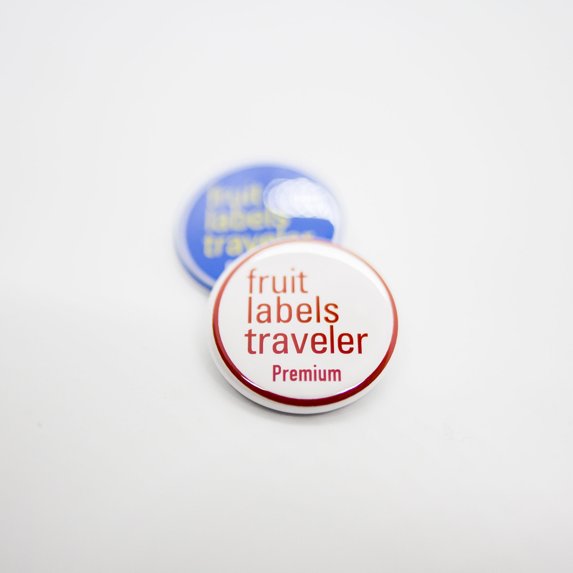 Fruit Labels Traveler 旅するフルーツシール展｜オリジナルデザイン缶バッジ